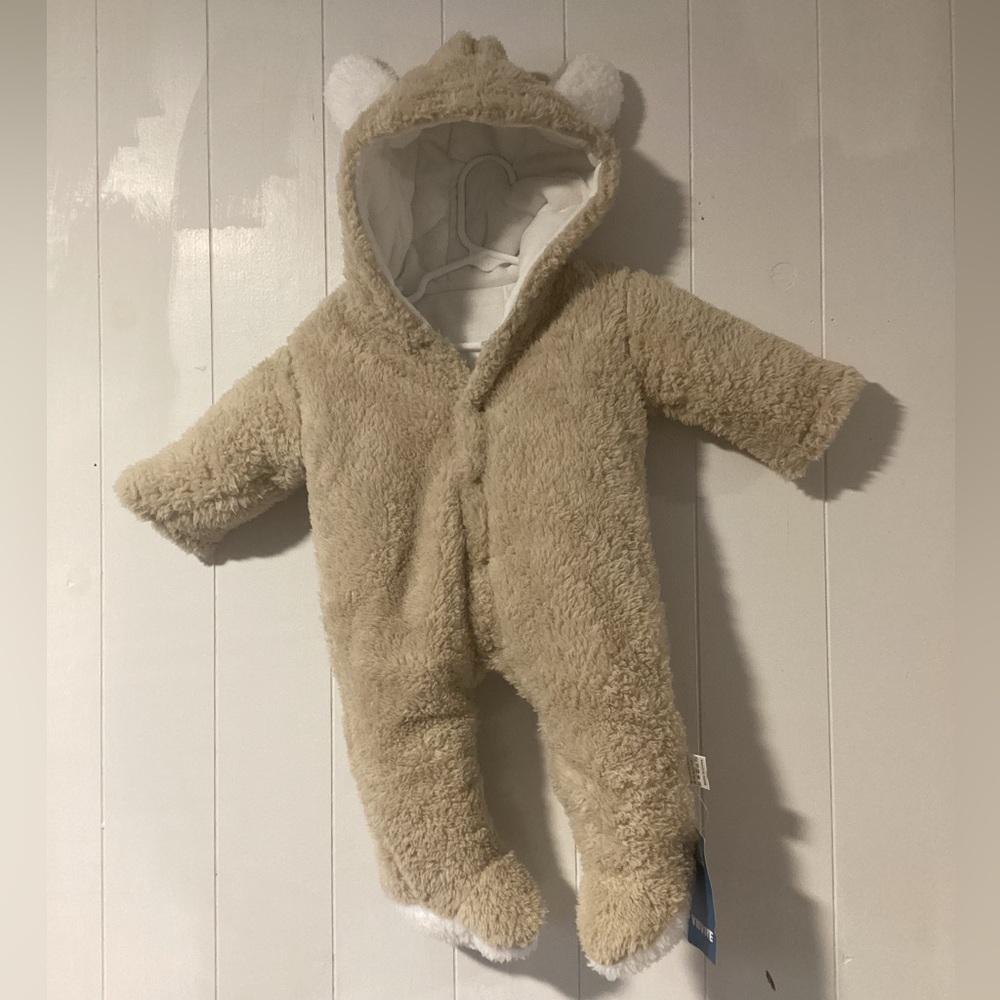 Teddy Bear Suit Fluffy 0-3 Months Brand New with Tags